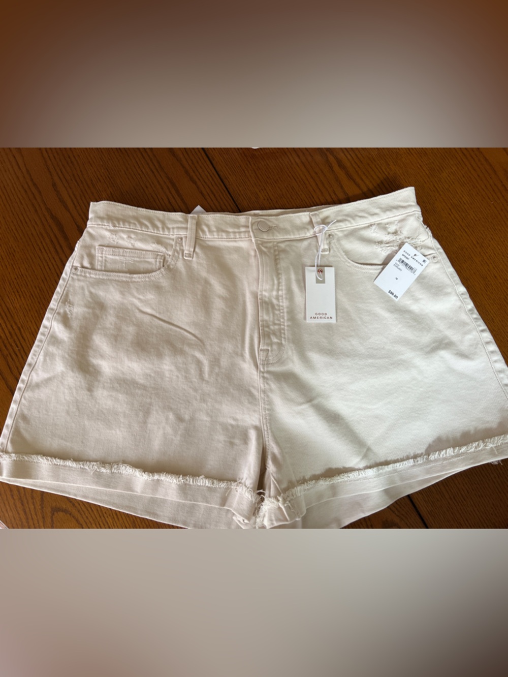 Good American NWT Cream Frayed Hem Denim Shorts “Good 90s Short”